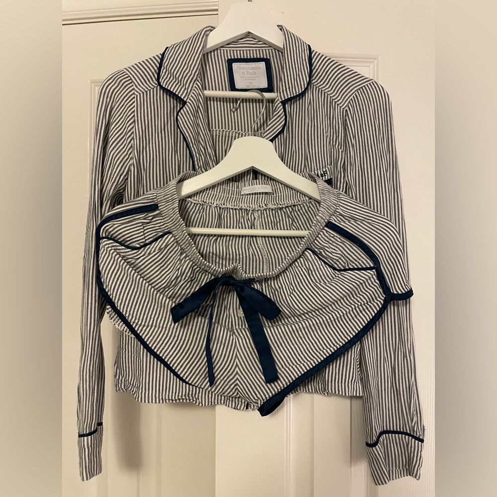 Abercrombie and Fitch XS stripped pajamas